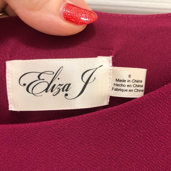 Eliza J Fuchsia Plum‎ Bell Sleeve Midi Sheath Dress. Size 6 - Picture 2 of 16